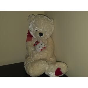 Hallmark Valentine Teddy Bear Holding Ganz Li’l Hamster HV8856 –‎ Cream/Red